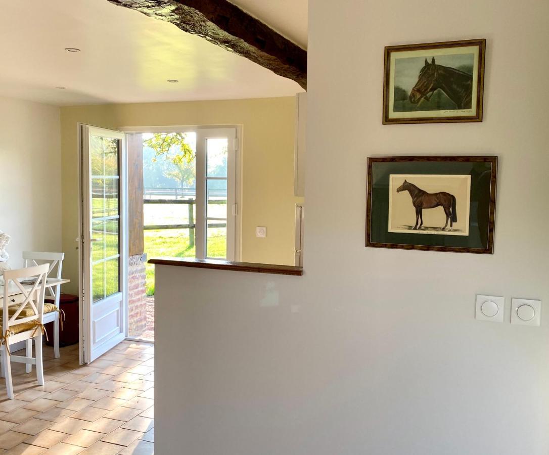 Ferienwohnung La Longere Du Haras Manerbe Exterior foto